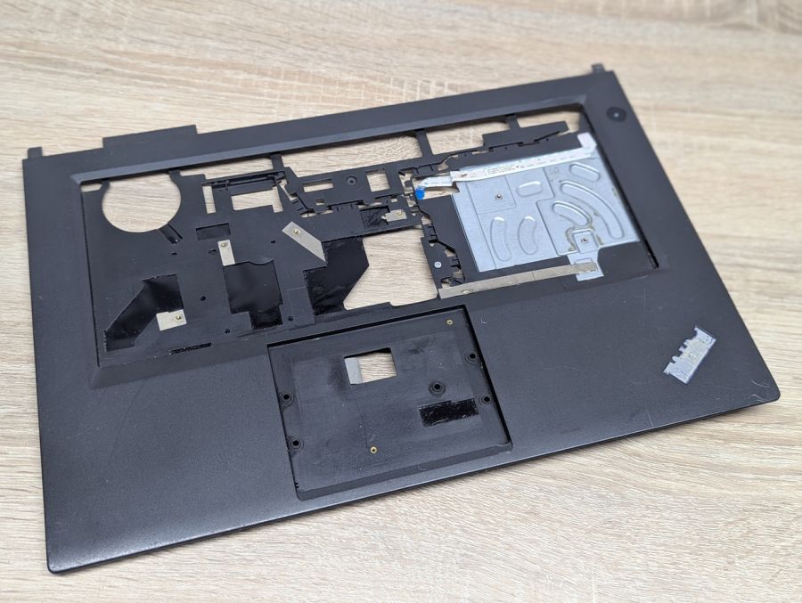 Б/В Палмрест для ноутбука Lenovo ThinkPad L440