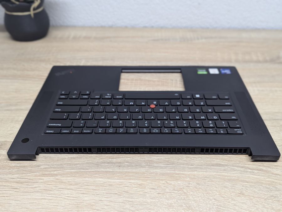Б/В Палмрест для ноутбука Lenovo ThinkPad P1 Gen 4,ThinkPad X1 Extreme Gen 4 [ProductHub SKU SN21A22061]