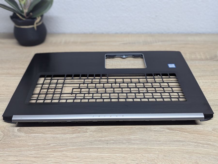 Б/В Топкейс для ноутбука Acer Aspire 7 A717-72G,A717-71,A517-51