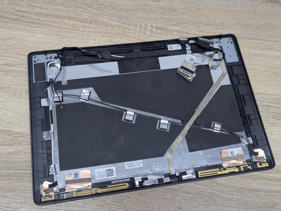 Б/В Верхня кришка матриці для ноутубка Dell Latitude 5300