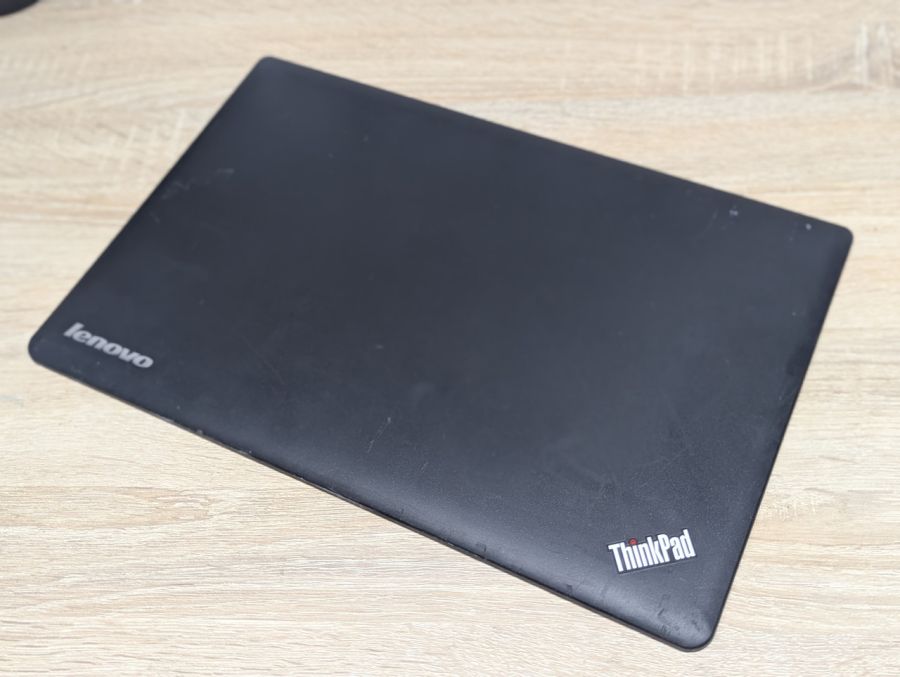 Б/В Кришка матриці для ноутбука Lenovo ThinkPad Edge E530\E535\E545