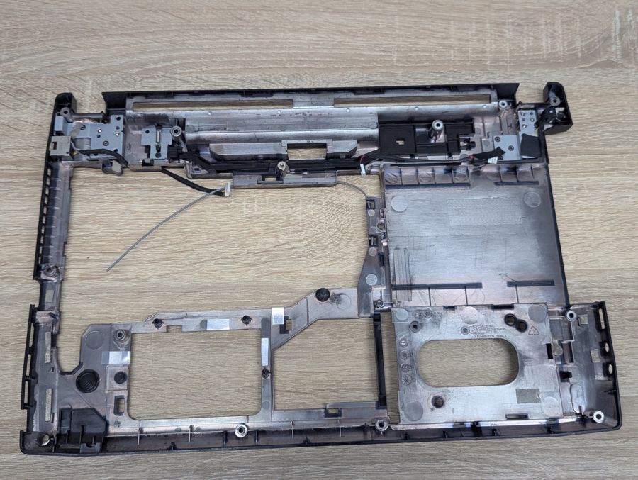 Б/В Піддон для ноутбука Fujitsu Lifebook A544\A514
