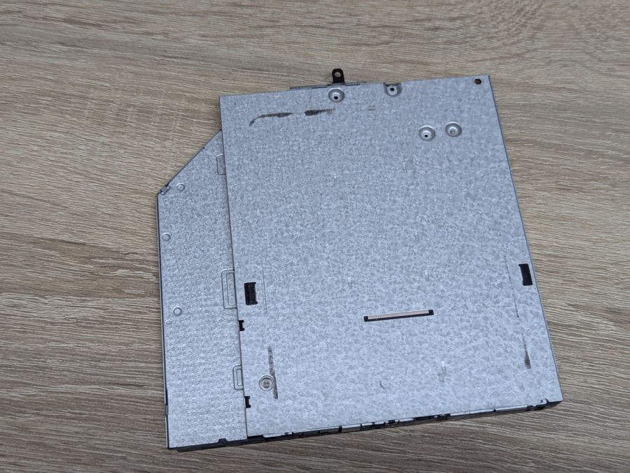 Б/В Дисковод DVD-RW Slimline SATA DA-8A6SH 9мм