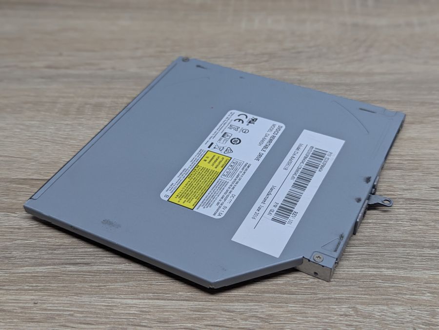 Б/В Дисковод DVD-RW Slimline SATA DA-8A6SH 9мм