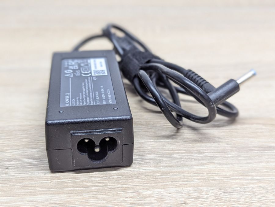Б/В Блок живлення 45W,19.5V,2.31A,4.5x3.0 мм