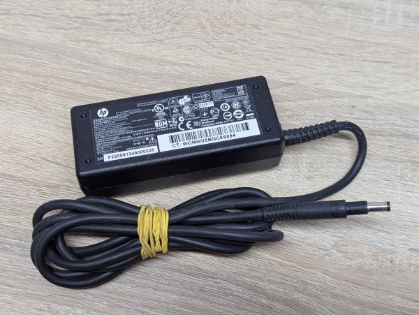 Б/В Блок живлення HP PPP009C,65W,19.5V,3.33A,4.8 х 1.7 мм