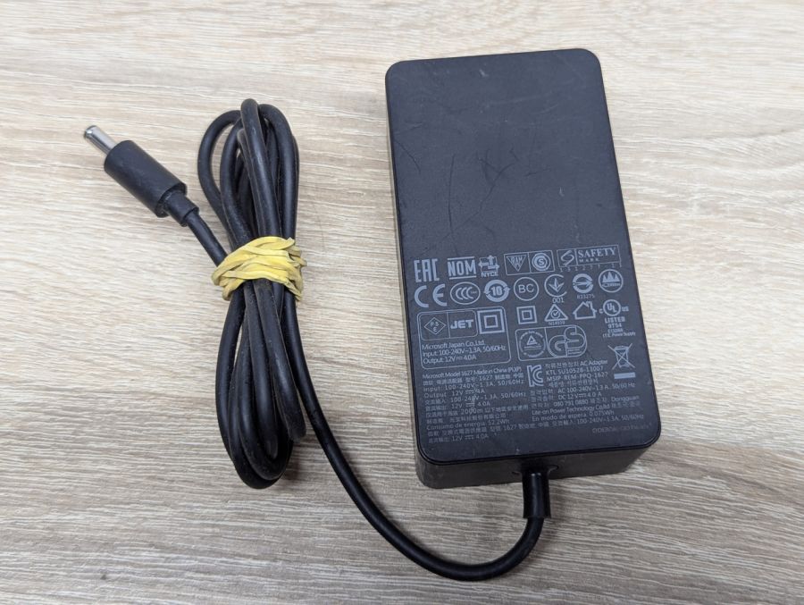 Б/В Блок живлення Microsoft 1627,48W,12V,4A,4.5 х 3.0 мм