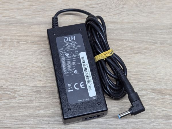 Б/В Блок живлення DLH DY-AI1951,65W,19V,3.42A,4.5x3.0мм