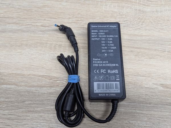 Б/В Блок живлення Xssive XSS-ULC1, 90 Вт,19.5V,4.62A,4.5x3.0мм