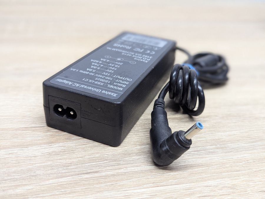 Б/В Блок живлення Xssive XSS-ULC1, 90 Вт,19.5V,4.62A,4.5x3.0мм [ProductHub SKU Xssive4.5x3.0]