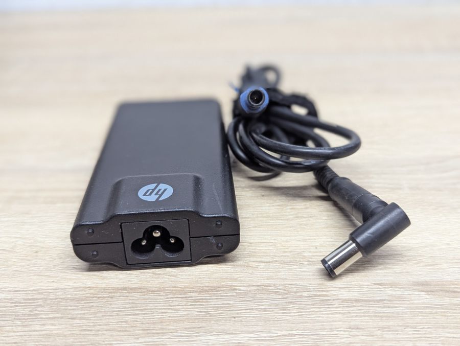 Б/В Дорожній блок живлення HP ADP-65RU DD,65W,19.5V,3.33A, 7.4 x 5.0 мм