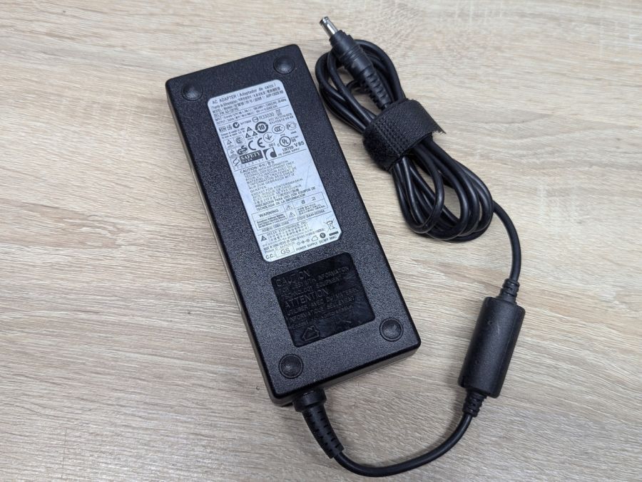 Б/В Блок живлення Delta Electronics ADP-120ZB BB,120W,19V,6.32A,5.5 x 3.0 мм