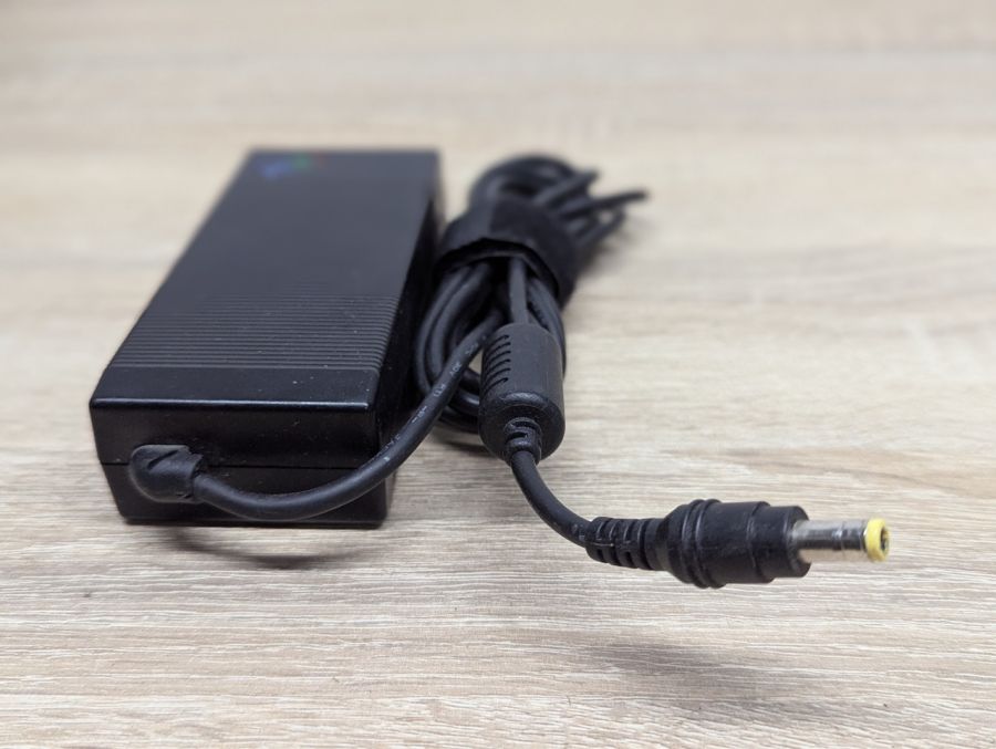 Б/В Блок живлення IBM 08K8206,72W,16V,4.5A,5.5 x 2.5 мм