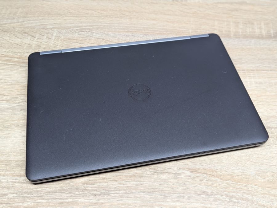 Ноутбук Б/В Dell Latitude E7270, Intel Core i5-6300U, DDR4 8 GB, SSD 512GB, 12" HD