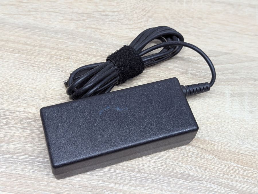 Б/В Блок живлення Lite-am AS3,33W,19V,1.75A,Micro USB Type Special Connector
