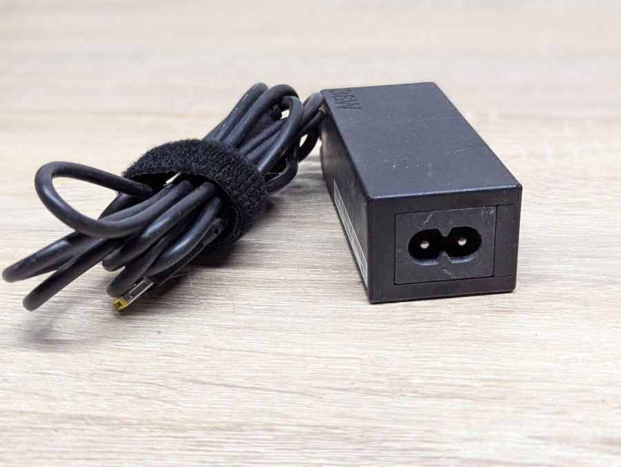 Б/В Блок живлення Lenovo 36W,12V,3A,Mini Slim Tip