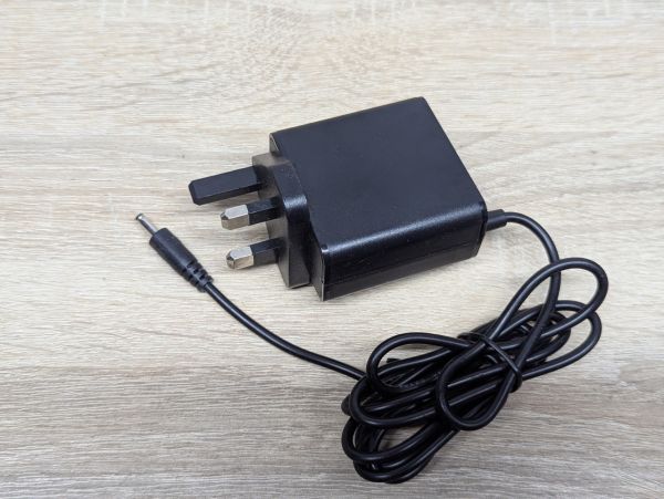 Б/В Блок живлення 36W,12V,3A, 3.0 мм х 1.35 мм