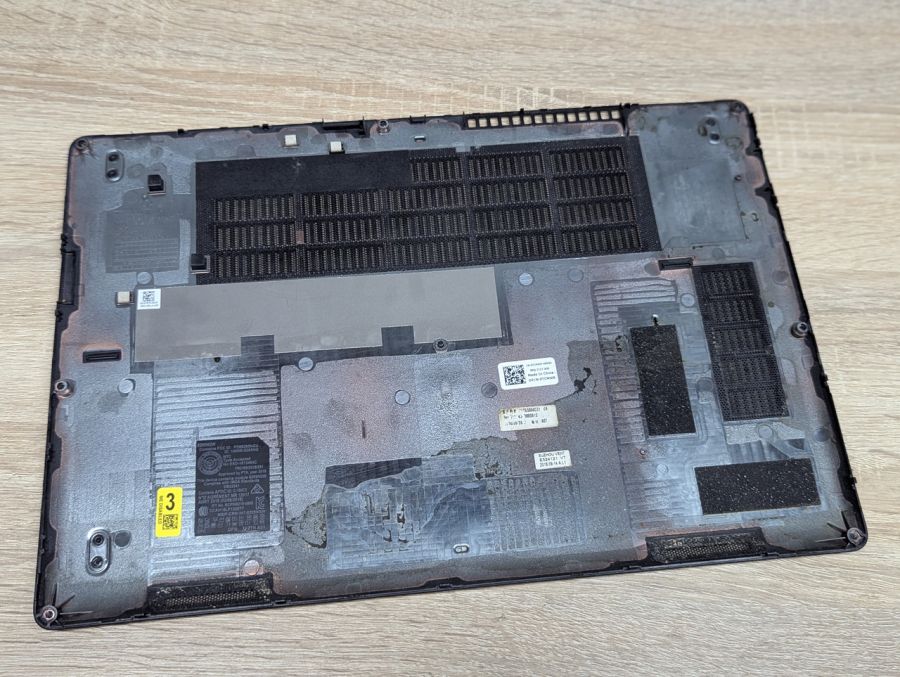 Б/В Нижня кришка корпусу для Dell Latitude 5490\5480\5491\5495