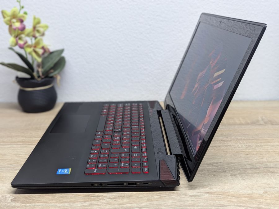 Ноутбук Б/В Lenovo IdeaPad Y50-70, Intel Core i7-4710HQ, DDR3 16 GB, SSD 256GB, NVIDIA GeForce GTX 860M 4Gb, 15.6" Full HD [ProductHub SKU L617]