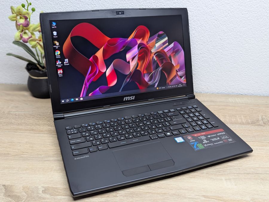 Ноутбук Б/В MSI MS-GL62 6QF, Intel Core i5-7300HQ, DDR4 16 GB, SSD 256GB + SSD 500GB, GTX 1050 2Gb, Full HD