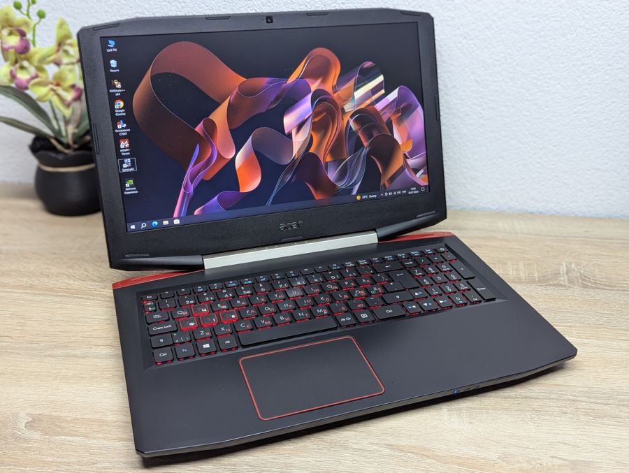 Ноутбук Б/В Acer Aspire VX5-591G, Intel Core i5-7300HQ, DDR4 16 GB, SSD 256GB + SSD 1TB, GTX 1050 4Gb, 15.6" Full HD