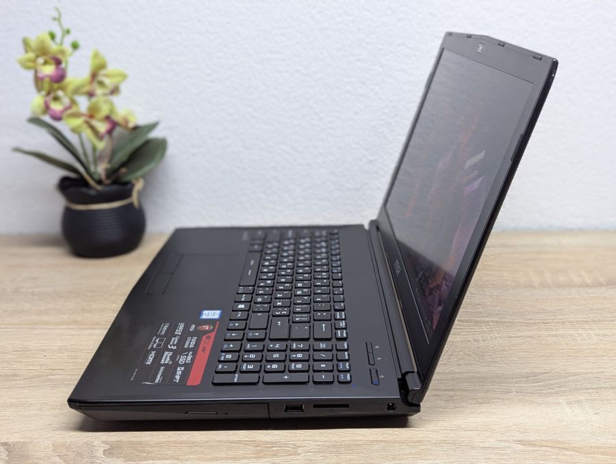 Ноутбук Б/В MSI MS-GL62 6QF, Intel Core i5-6300HQ, DDR4 16 GB, SSD 256GB + SSD 500GB, GTX 960M 2Gb, Full HD