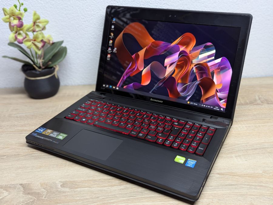 Ноутбук Б/В Lenovo IdeaPad Y510P, Intel Core i7-4700MQ, DDR3 16 GB, SSD 256GB, GeForce GT 755M 2Gb, 15" Full HD