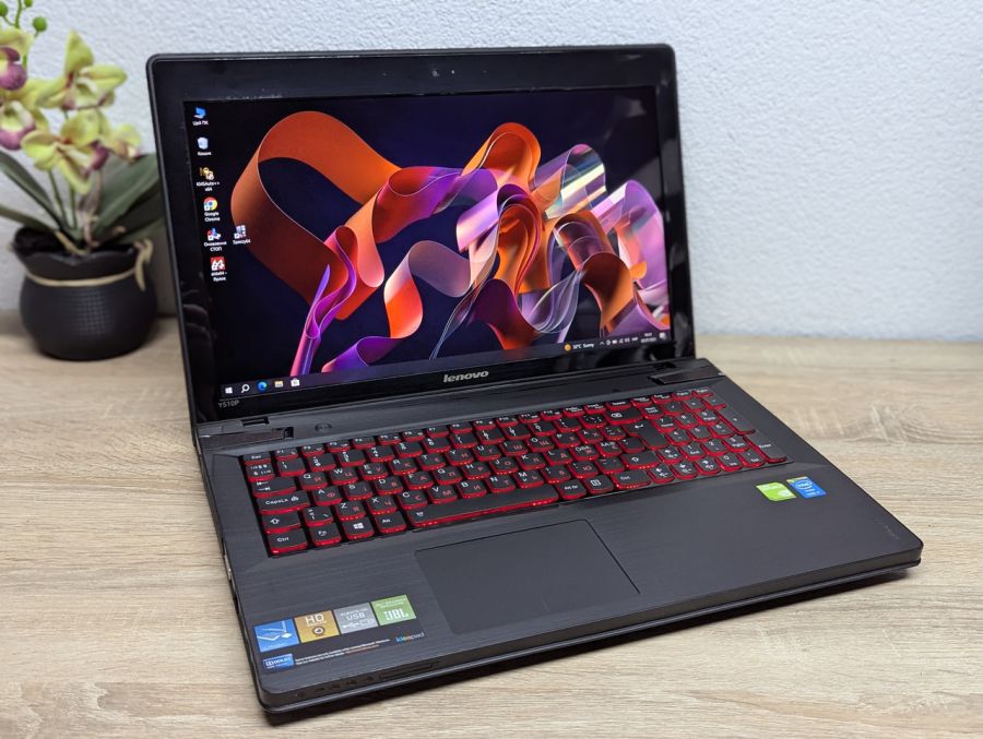 Ноутбук Б/В Lenovo IdeaPad Y510P, Intel Core i7-4700MQ, DDR3 16 GB, SSD 256GB, GeForce GT 755M 2Gb, 15" Full HD [ProductHub SKU L618]