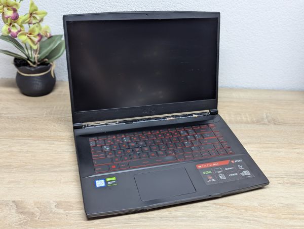 Б/В Ноутбук MSI MS-16R3 під розбір