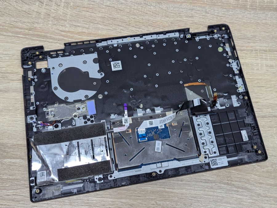 Б/В Палмрест з клавіатурою та тачпадом для ноутбука Dell Latitude 3420 / E3420