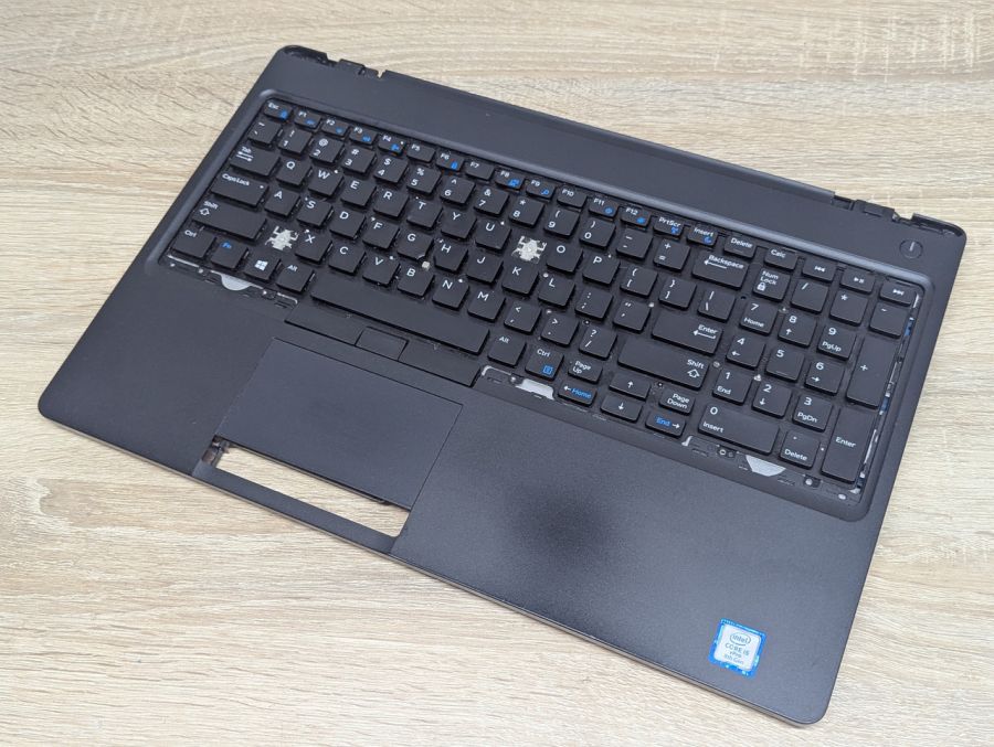 Б/В Топкейс з клавіатурою+материнська плата i5-8Gen для ноутбука Dell Latitude 5590