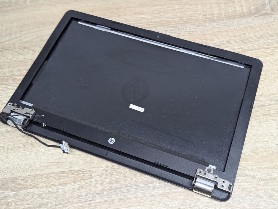 Б/В Кришка матриці з рамкою та завісами для ноутбука HP 250 G6,HP 255 G6