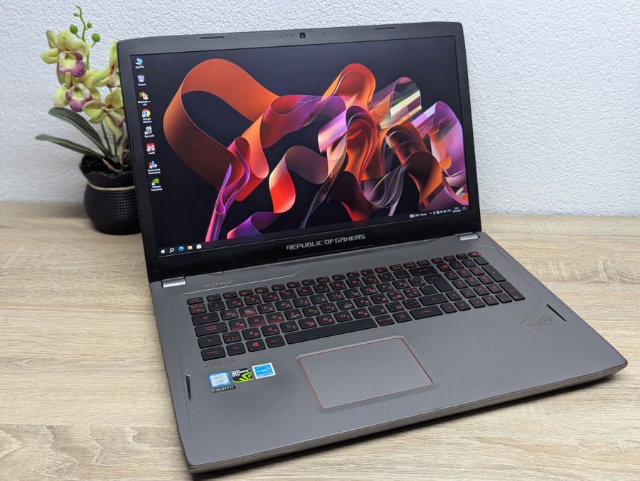 Ноутбук Б/В ASUS Strix ROG GL702V, Intel Core i7-7700HQ, DDR4 16 GB, SSD 256GB + HDD 1TB, NVIDIA GeForce GTX 1070 4Gb, Full HD