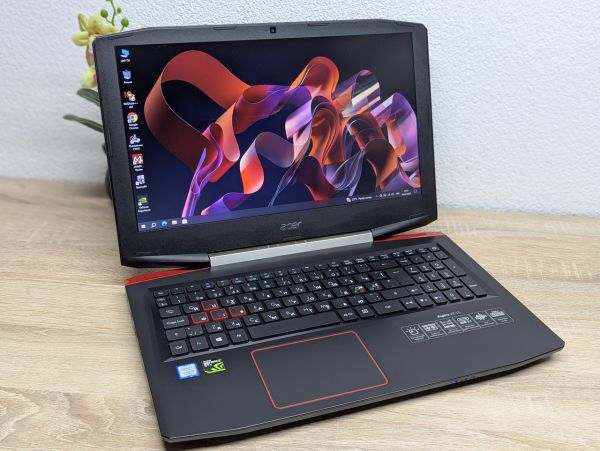 Ноутбук Б/В Acer Aspire VX5-591G, Intel Core i5-7300HQ, DDR4 16 GB, SSD 256GB + SSD 500GB, GTX 1050 4Gb, 15.6" Full HD