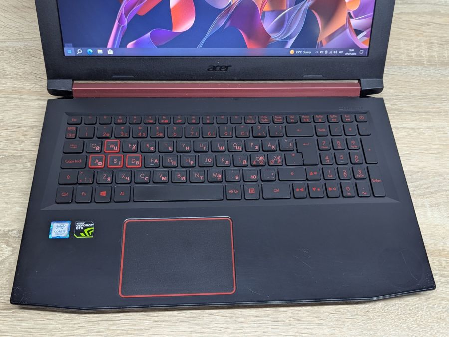 Ноутбук Б/В Acer Nitro AN515-53, Intel Core i5-8300H, DDR4 16 GB, SSD 256GB + SSD 500GB, NVIDIA GEForce GTX 1050 4Gb, 15.6" Full HD
