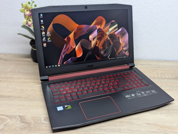 Ноутбук Б/В Acer Nitro AN515-51, Intel Core i5-7300HQ, DDR4 16 GB, SSD 256GB, NVIDIA GeForce GTX 1050 2Gb, 15.6" Full HD