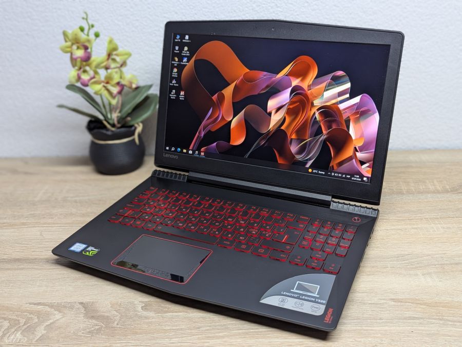 Ноутбук Б/В Lenovo Legion Y520-15IKBN, Intel Core i5-7300HQ, DDR4 16 GB, SSD 512GB, NVIDIA GeForce GTX 1050, 15.6" Full HD [ProductHub SKU L626]