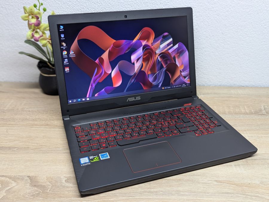 Ноутбук Б/В B Asus FX503V, Intel Core i5-7300HQ, DDR4 16 GB, SSD 256GB + HDD 500GB, NVIDIA GeForce GTX 1050 2GB, Full HD [ProductHub SKU Asus184]