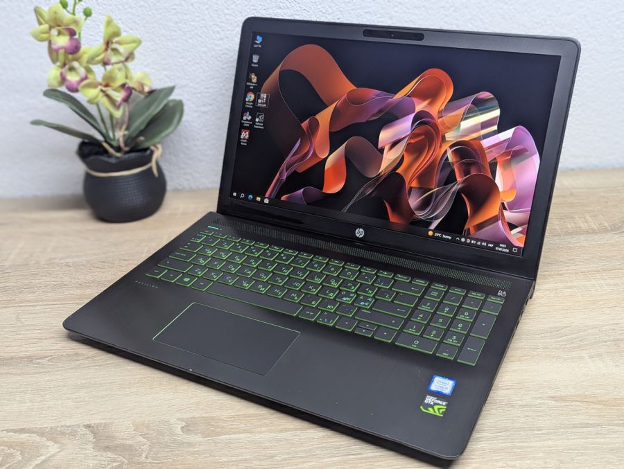 Ноутбук Б/В HP Pavilion Power Laptop 15, Intel Core i5-7300HQ, DDR4 16 GB, SSD 256GB + HDD 500GB, NVIDIA GeForce GTX 1050 4GB, 15.6" Full HD