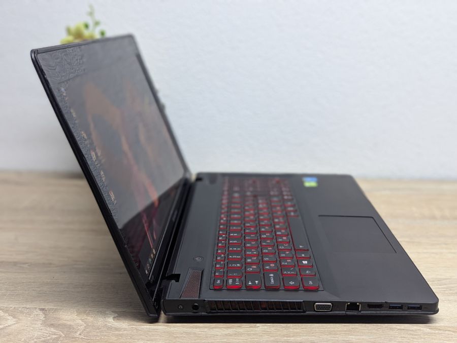 Ноутбук Б/В Lenovo IdeaPad Y510P, Intel Core i7-4700MQ, DDR3 16 GB, SSD 256GB, GeForce GT 755M 2Gb, 15" Full HD [ProductHub SKU L627]