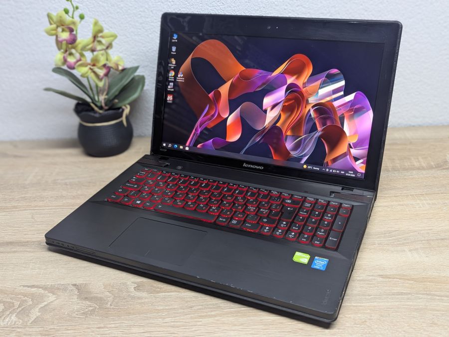 Ноутбук Б/В Lenovo IdeaPad Y510P, Intel Core i7-4700MQ, DDR3 16 GB, SSD 256GB, GeForce GT 755M 2Gb, 15" Full HD [ProductHub SKU L627]