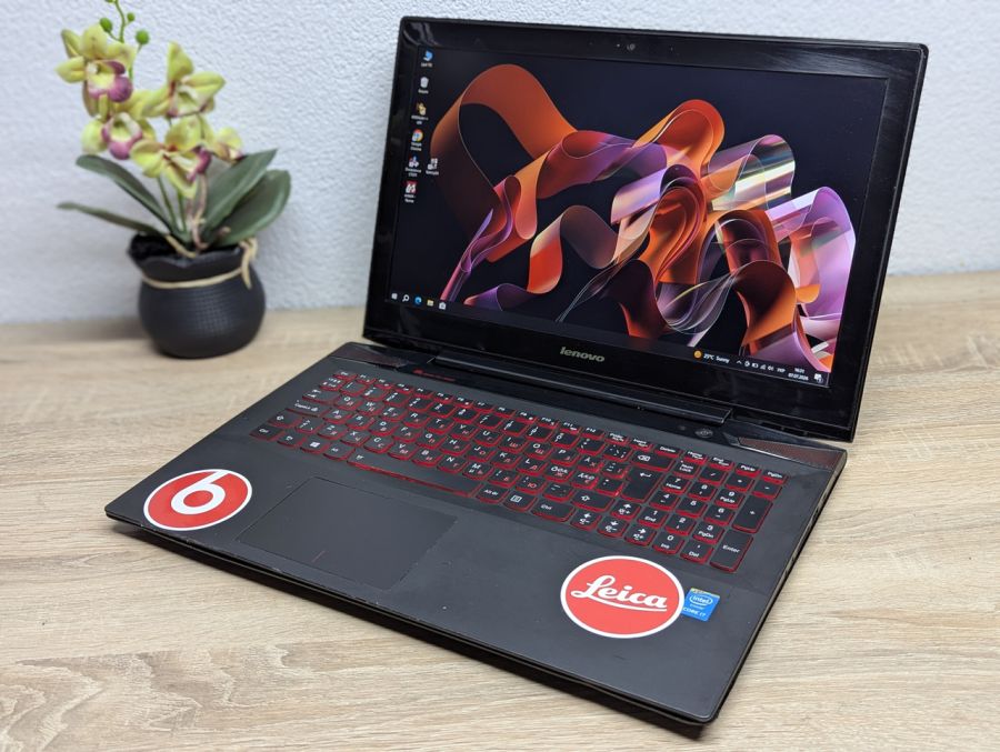 Ноутбук Б/В Lenovo IdeaPad Y50-70, Intel Core i7-4720HQ, DDR3 16 GB, SSD 256GB, NVIDIA GeForce GTX 960M 4Gb, 15.6" Full HD