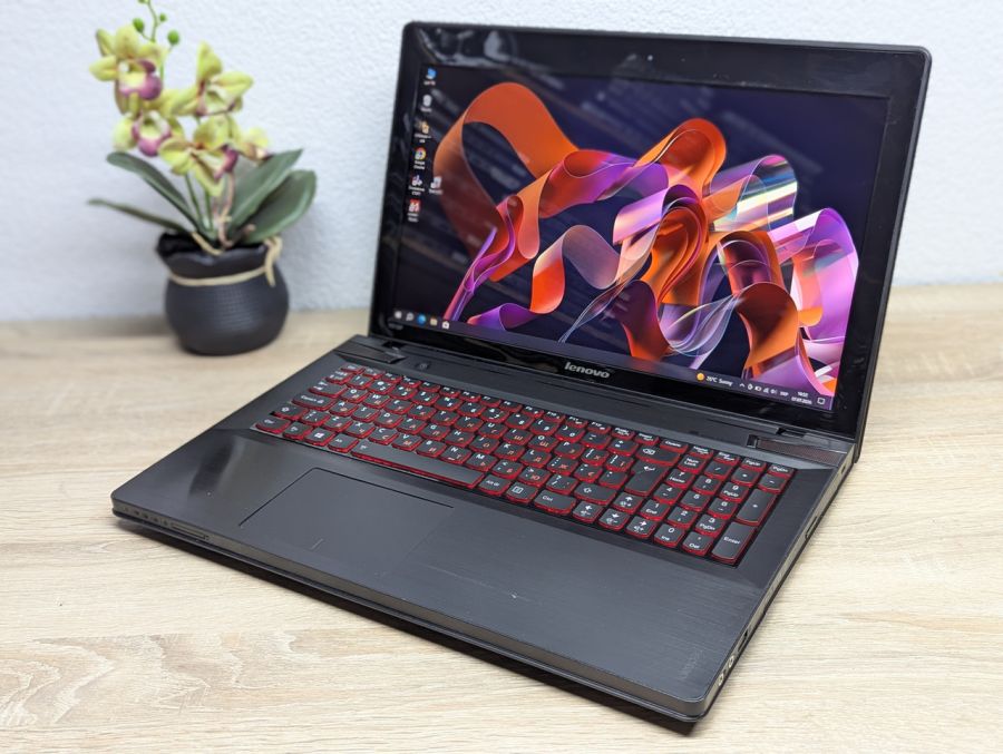 Ноутбук Б/В Lenovo IdeaPad Y510P, Intel Core i7-4700MQ, DDR3 16 GB, SSD 256GB, GeForce GT 755M 2Gb, 15" Full HD [ProductHub SKU L629]
