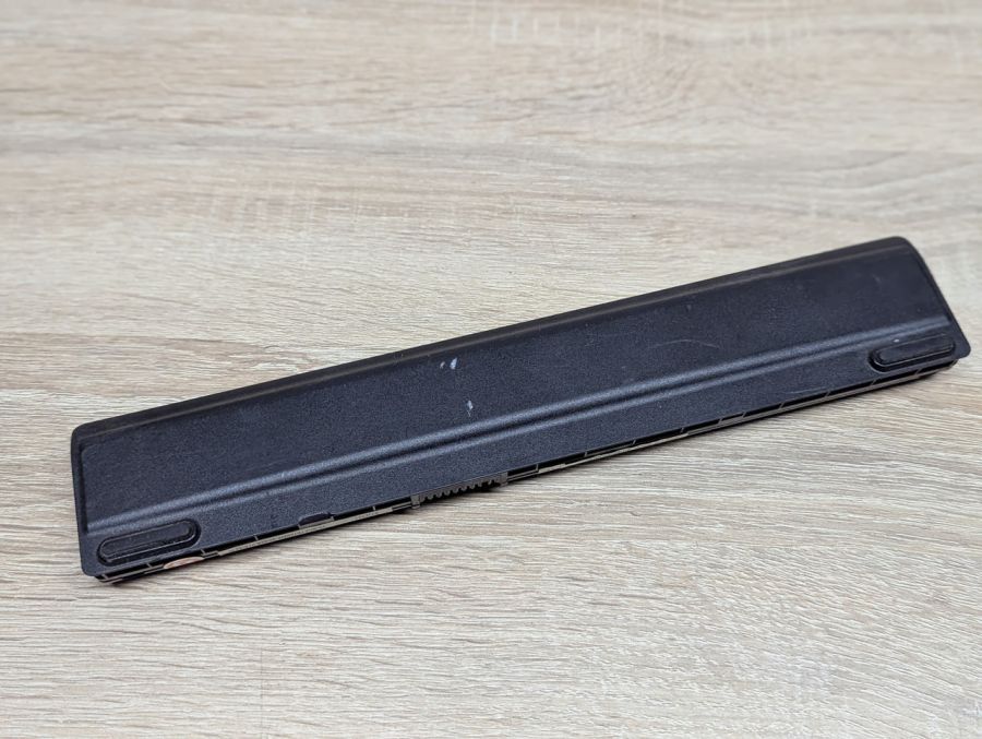 Б/В Оригінальна акумуляторна батарея Asus A42-A6