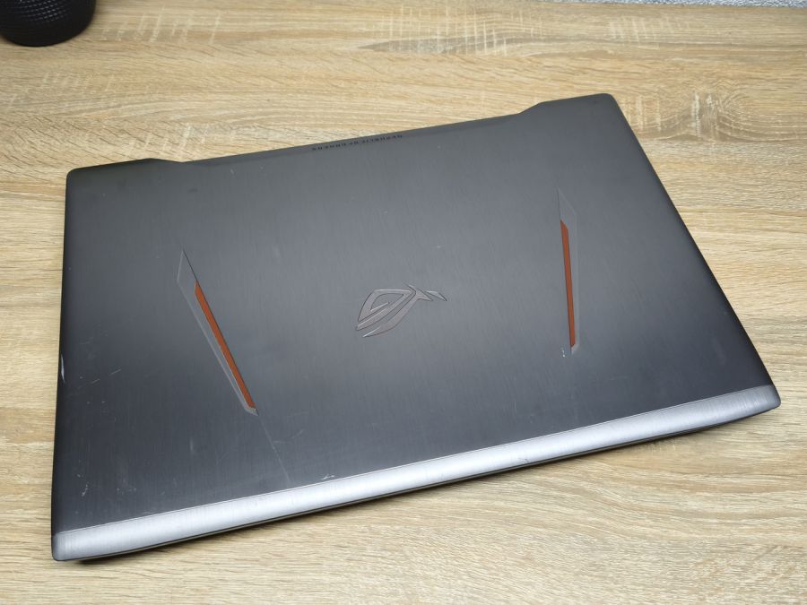 Ноутбук Б/В ASUS Strix ROG GL702V, Intel Core i7-7700HQ, DDR4 16 GB, SSD 256GB + HDD 1TB, NVIDIA GeForce GTX 1070 4Gb, Full HD