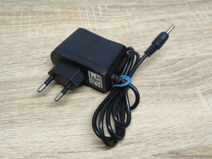 Б/В Блок живлення 8.4V,500mA,3.0x1.0 мм