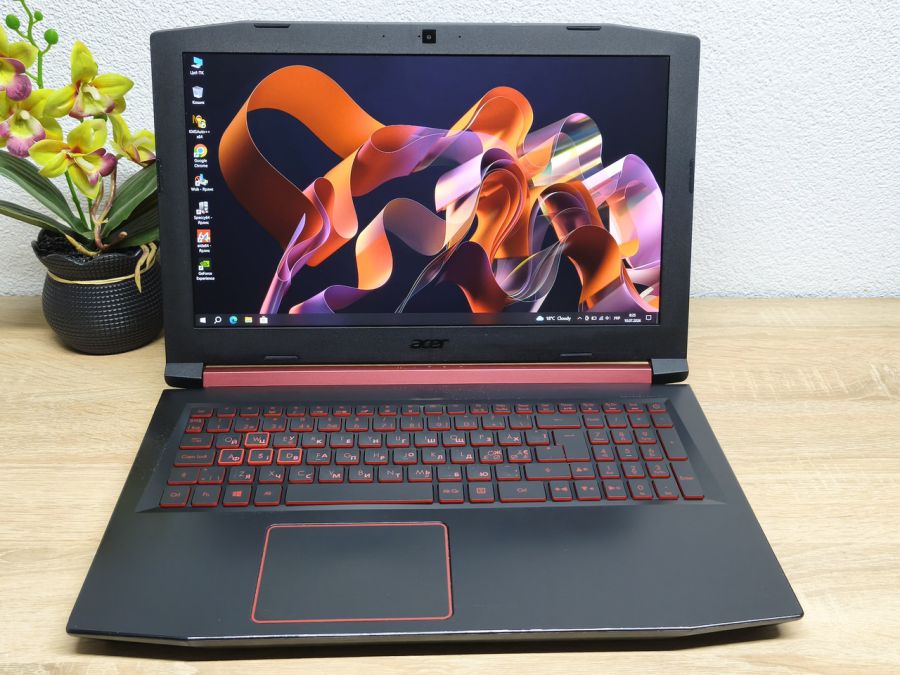 Ноутбук Б/В Acer Nitro AN515-31, Intel Core i5-8250U, DDR4 12 GB, SSD 128GB + SSD 750GB, NVIDIA GeForce MX150 2Gb, 15.6" Full HD