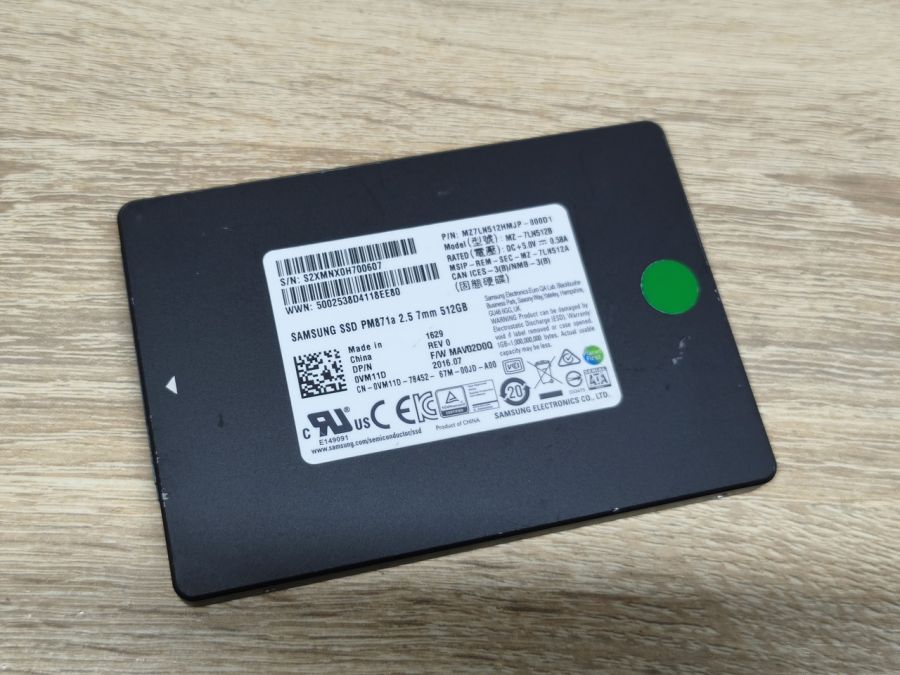 Б/В SSD Samsung PM871a 512 ГБ 2.5" Життя 100%