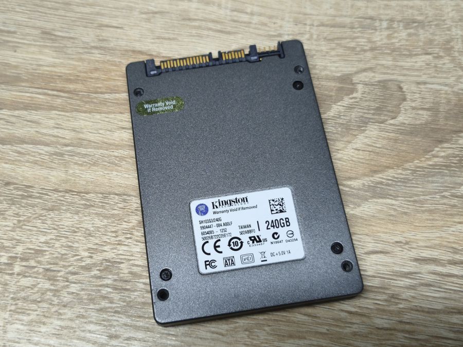Б/В SSD Kingston SH103S3 240 ГБ 2.5" Життя 100%