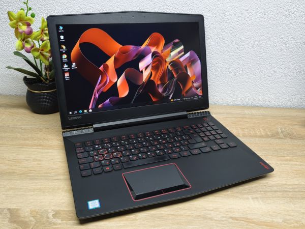 Ноутбук Б/В Lenovo Legion Y520-15IKBN, Intel Core i5-7300HQ, DDR4 16 GB, SSD 512GB, NVIDIA GeForce GTX 1050 2Gb, 15.6" Full HD